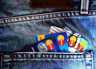 Rekodifikace: Formulářové smlouvy a obchodní podmínky banky Rekodifikace a Vaše banka: obecné změny, formulářové smlouvy a obchodní podmínky banky