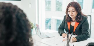 Náhrada škody za nezákonné trestní stíhání náhrada škody za nezákonní jednání