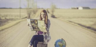 Podivné zákony světa: Absurdní, šílené, divné, kuriozní i vtipné předpisy podivné zákony světa