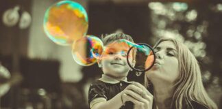 Rodičovský příspěvek 2025 a dovolená: Výše, podmínky a změny rodičovská dovolená