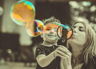 Rodičovský příspěvek 2025 a dovolená: Výše, podmínky a změny rodičovská dovolená