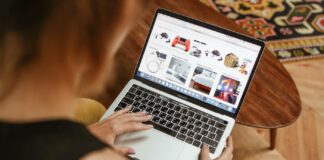 Tlačítková novela: Platnost, účinnost a seznam změn pro e-shopy tlačítková novela eshop 2023